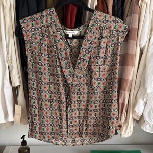 Dagg & Stacey Green and Pink Printed V-Neck Sleeveless Top